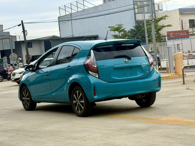 2021年Prius C  第5張相片