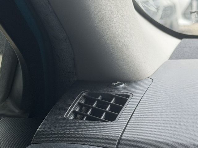 2021年Prius C  第9張相片