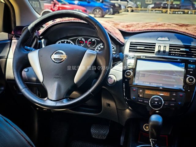2015年Tiida TURBO/HID燈/恆溫/顯影/雷達/IKEY/摸門/渦輪表  第12張相片