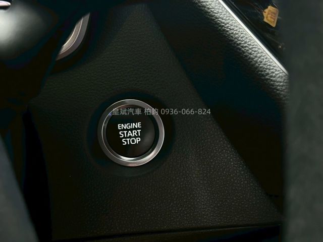 2024年Altis 免kEY/ACC/Carplay/車道偏移/180景象  第8張相片