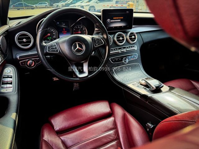2016年C300 4Matic AMG/全景天窗/雙魚眼/盲點/顯影/雷達/IKEY/恆溫  第9張相片