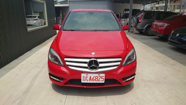 M-BENZ賓士 B180  第5張相片