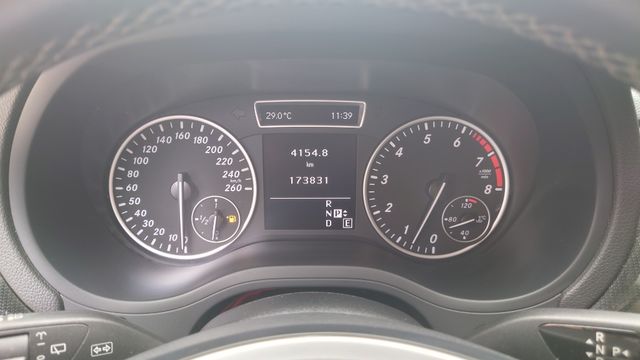M-BENZ賓士 B180  第10張相片