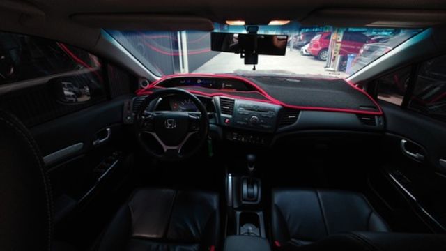 HONDA本田 CIVIC  第9張相片