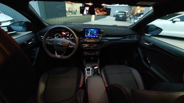 FORD福特 FOCUS  第9張相片
