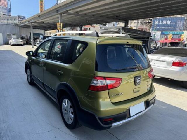 NISSAN日產 LIVINA  第4張相片