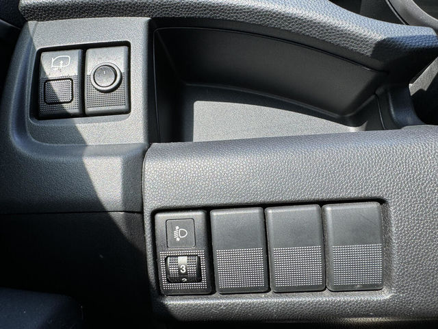 MAZDA馬自達 MAZDA 5  第13張相片