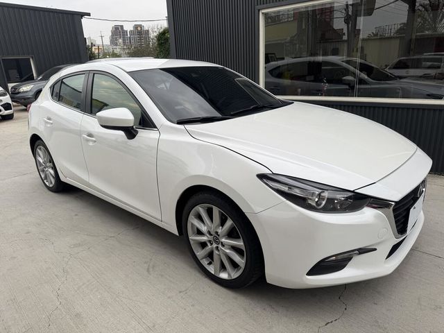 MAZDA馬自達 MAZDA 3  第3張相片