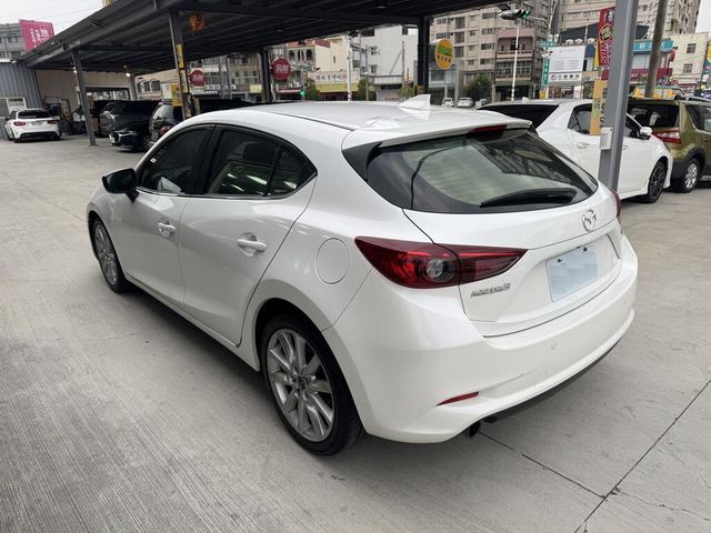 MAZDA馬自達 MAZDA 3  第4張相片