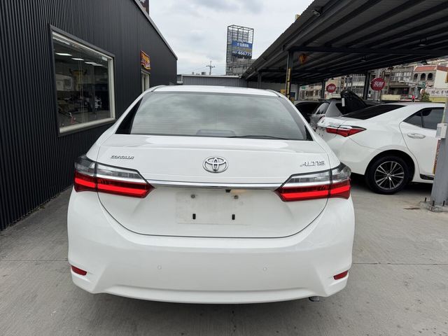 TOYOTA豐田 ALTIS  第11張相片