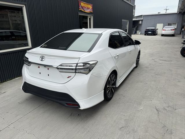 TOYOTA豐田 ALTIS  第3張相片