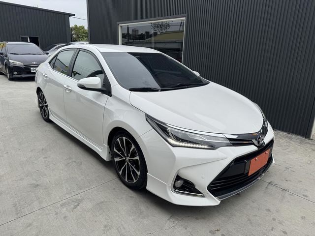 TOYOTA豐田 ALTIS  第5張相片