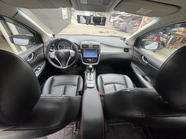 NISSAN日產 TIIDA  第9張相片