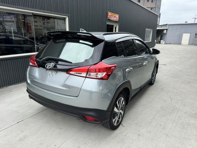 TOYOTA豐田 YARIS CROSSOVER  第2張相片