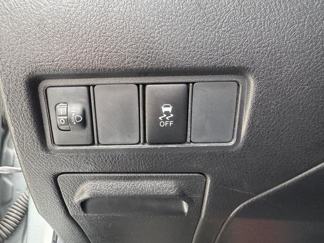 TOYOTA豐田 YARIS CROSSOVER  第14張相片
