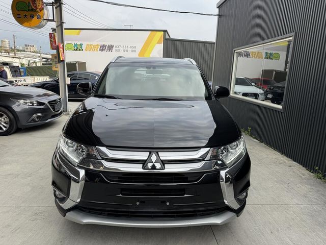 MITSUBISHI三菱 OUTLANDER  第5張相片