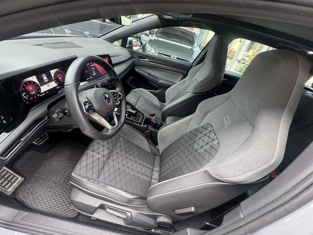 VOLKSWAGEN福斯 GOLF VARIANT  第8張相片