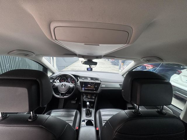 VOLKSWAGEN福斯 TOURAN  第10張相片