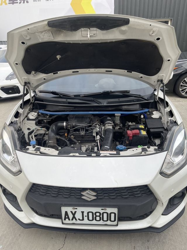 SUZUKI鈴木 SWIFT  第6張相片
