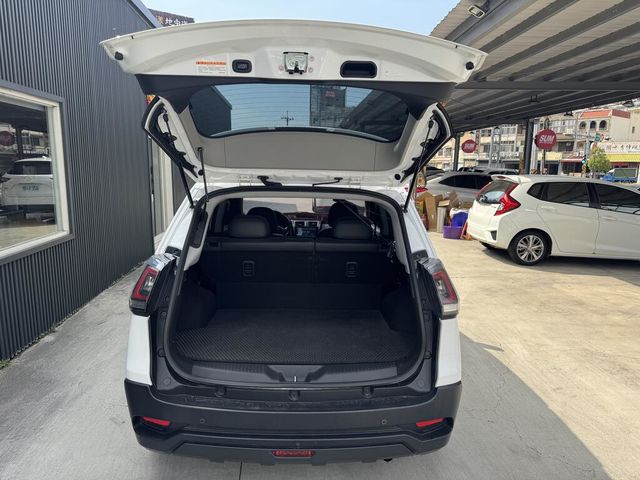 MITSUBISHI三菱 COLT PLUS  第7張相片