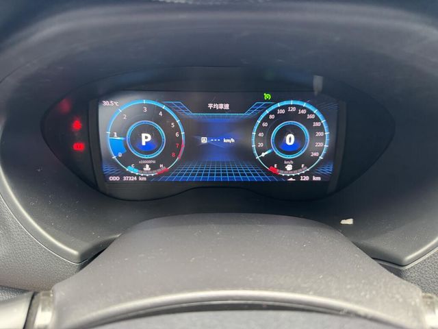 MITSUBISHI三菱 GRAND LANCER  第10張相片