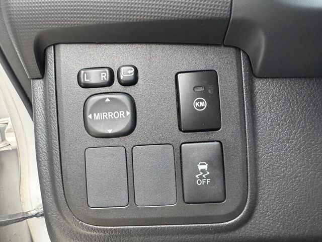 TOYOTA豐田 WISH  第14張相片