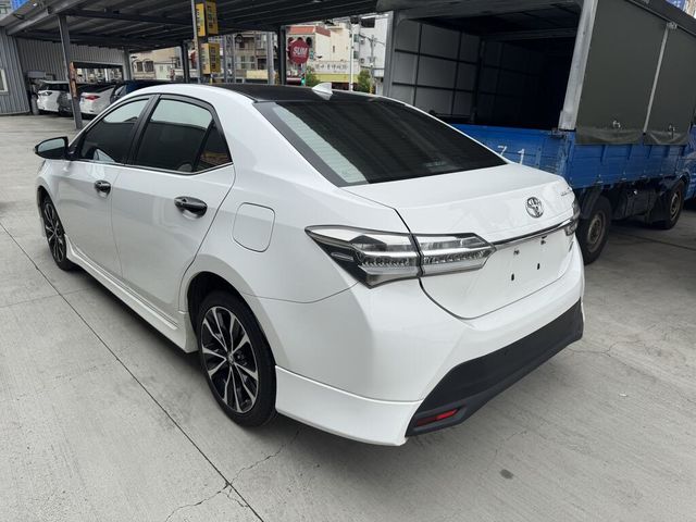 TOYOTA豐田 ALTIS  第4張相片