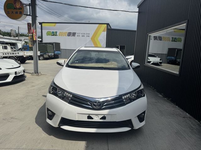 TOYOTA豐田 ALTIS  第5張相片