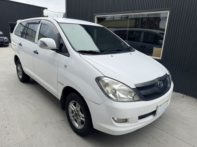 TOYOTA豐田 INNOVA  第3張相片