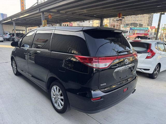 TOYOTA豐田 PREVIA  第4張相片