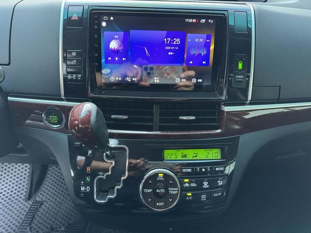 TOYOTA豐田 PREVIA  第12張相片