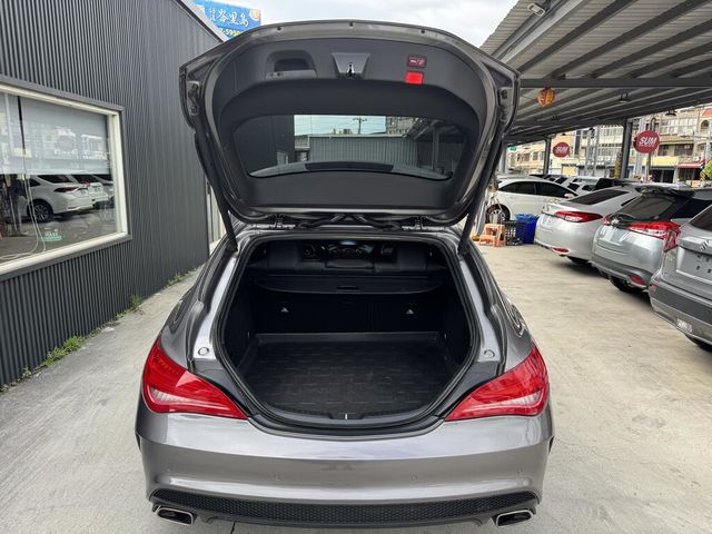 M-BENZ賓士 CLA250 SHOOTING BRAKE  第7張相片
