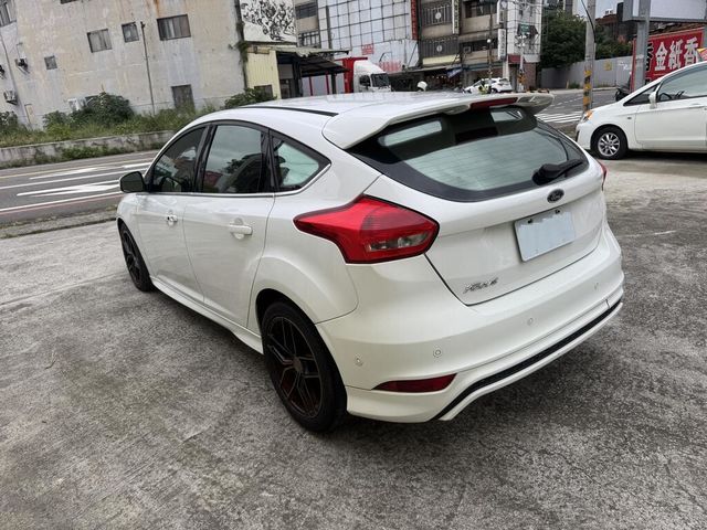 FORD福特 FOCUS  第4張相片
