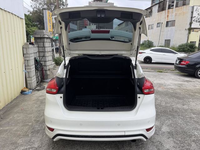 FORD福特 FOCUS  第7張相片