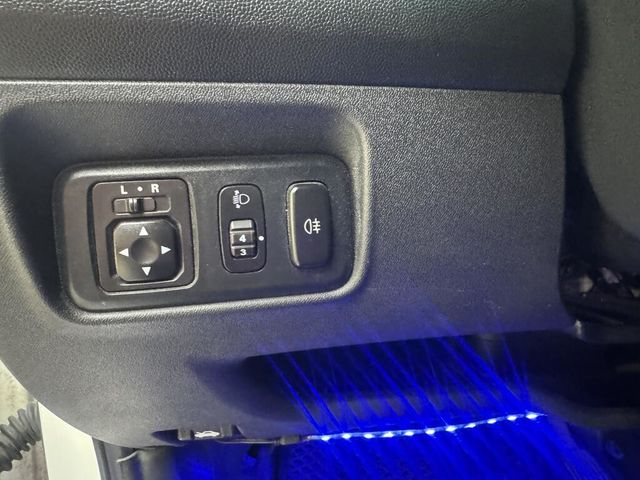 MITSUBISHI三菱 COLT PLUS  第14張相片