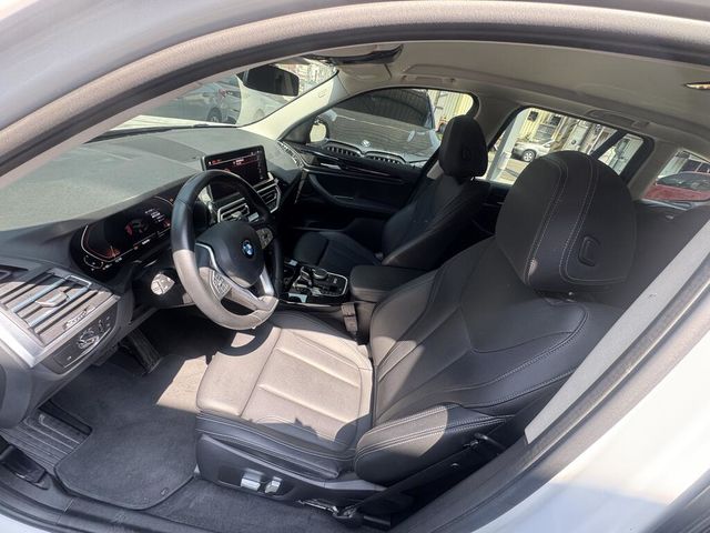 BMW寶馬 X3  第8張相片