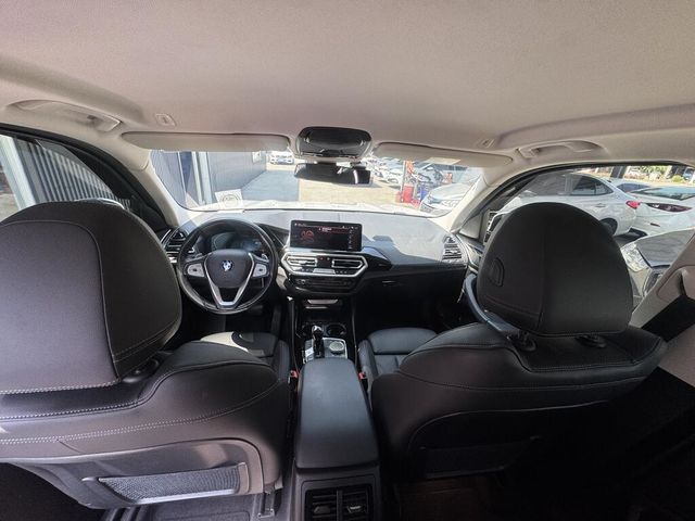 BMW寶馬 X3  第10張相片