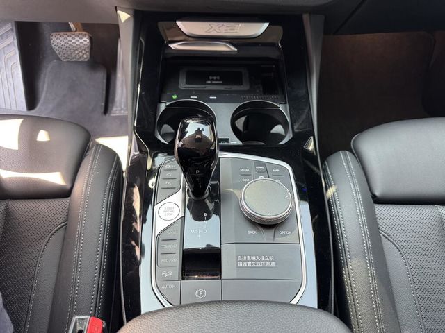 BMW寶馬 X3  第13張相片