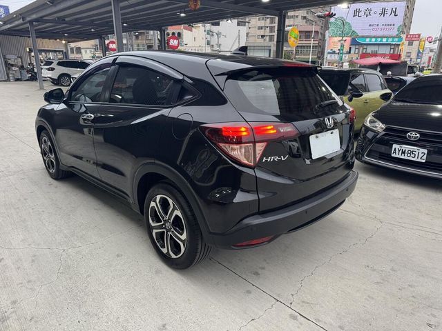 HONDA本田 HR-V  第4張相片