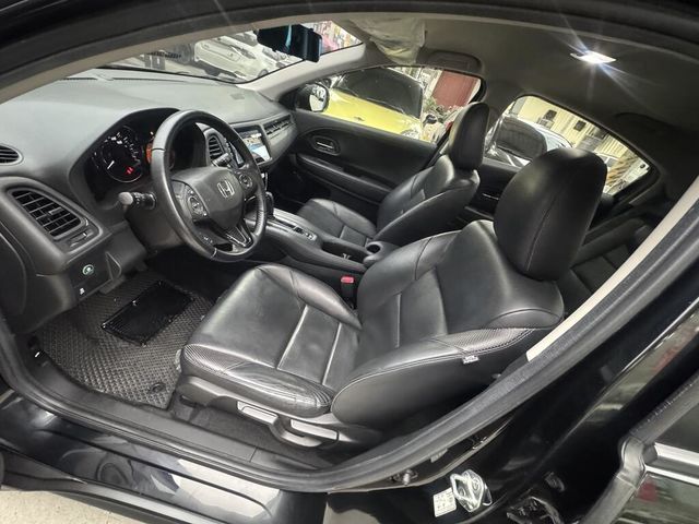 HONDA本田 HR-V  第8張相片