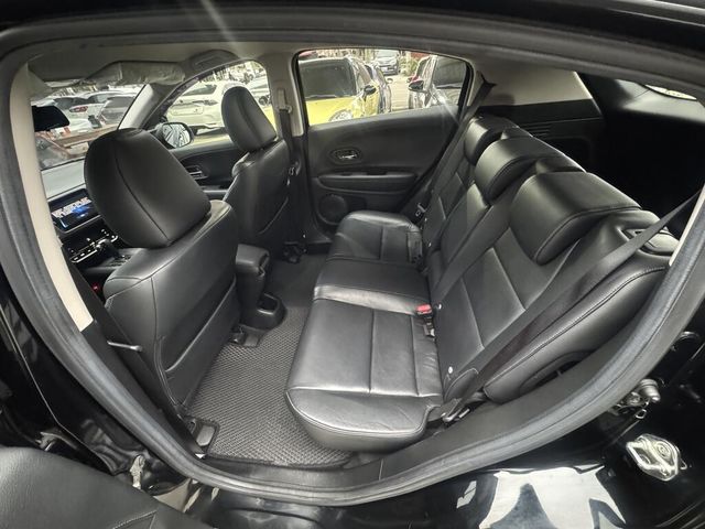 HONDA本田 HR-V  第9張相片