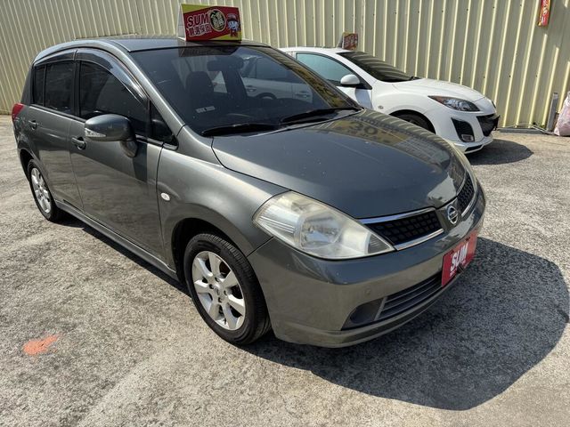 NISSAN日產 TIIDA  第3張相片