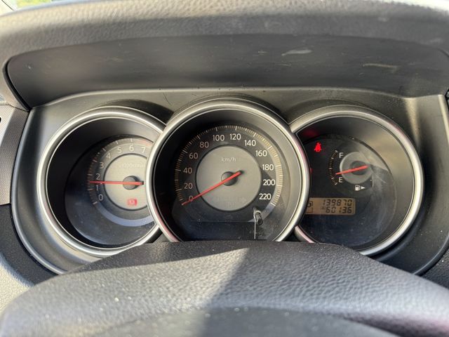 NISSAN日產 TIIDA  第10張相片