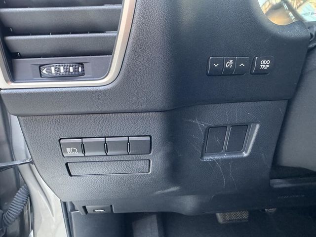 LEXUS凌志 NX200  第14張相片