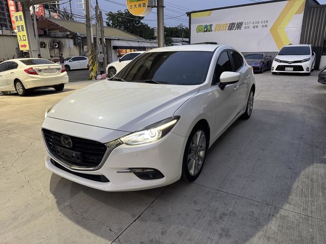 MAZDA馬自達 MAZDA 3  第1張相片