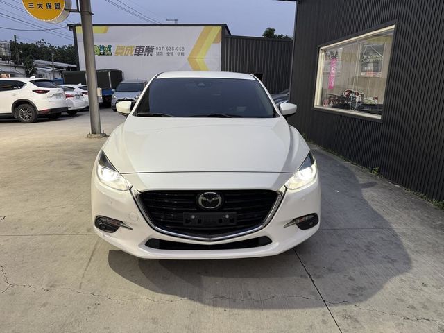 MAZDA馬自達 MAZDA 3  第5張相片