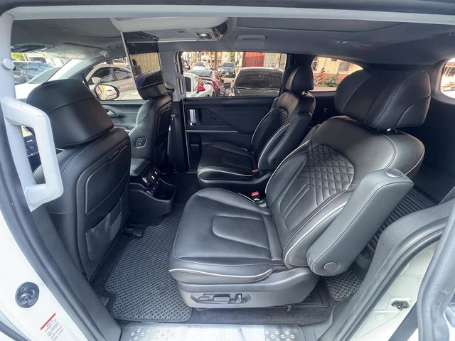 HYUNDAI現代 CUSTIN  第9張相片