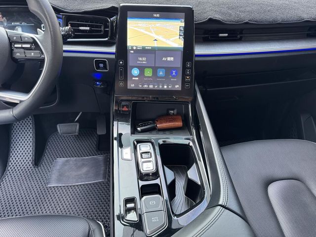 HYUNDAI現代 CUSTIN  第13張相片