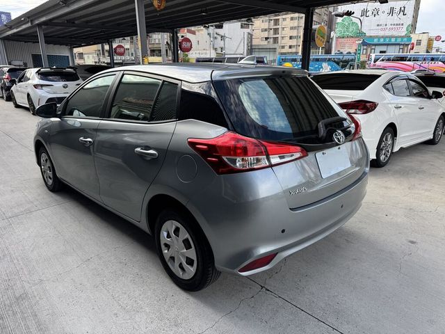 TOYOTA豐田 YARIS  第4張相片
