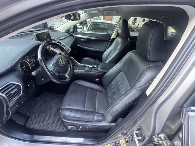 LEXUS凌志 NX300H  第8張相片